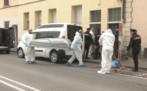 Omicidio in via Reginaldo Giuliani, tre le persone fermate