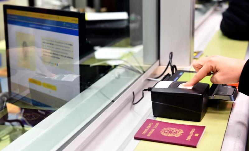 Rinnovo passaporto all’ufficio postale, il servizio si amplia