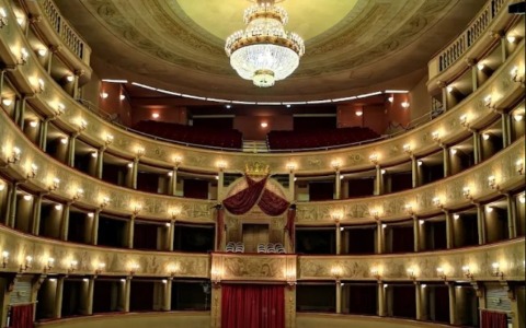Al teatro del Giglio il concorso per danzatori nel Dance Meeting 2026