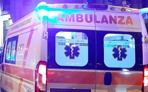Violenta lite domestica ad Empoli: feriti padre e figlio