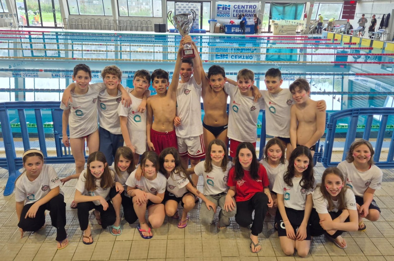 Rari Nantes Florentia vicecampione regionale: trionfo di squadra a Livorno