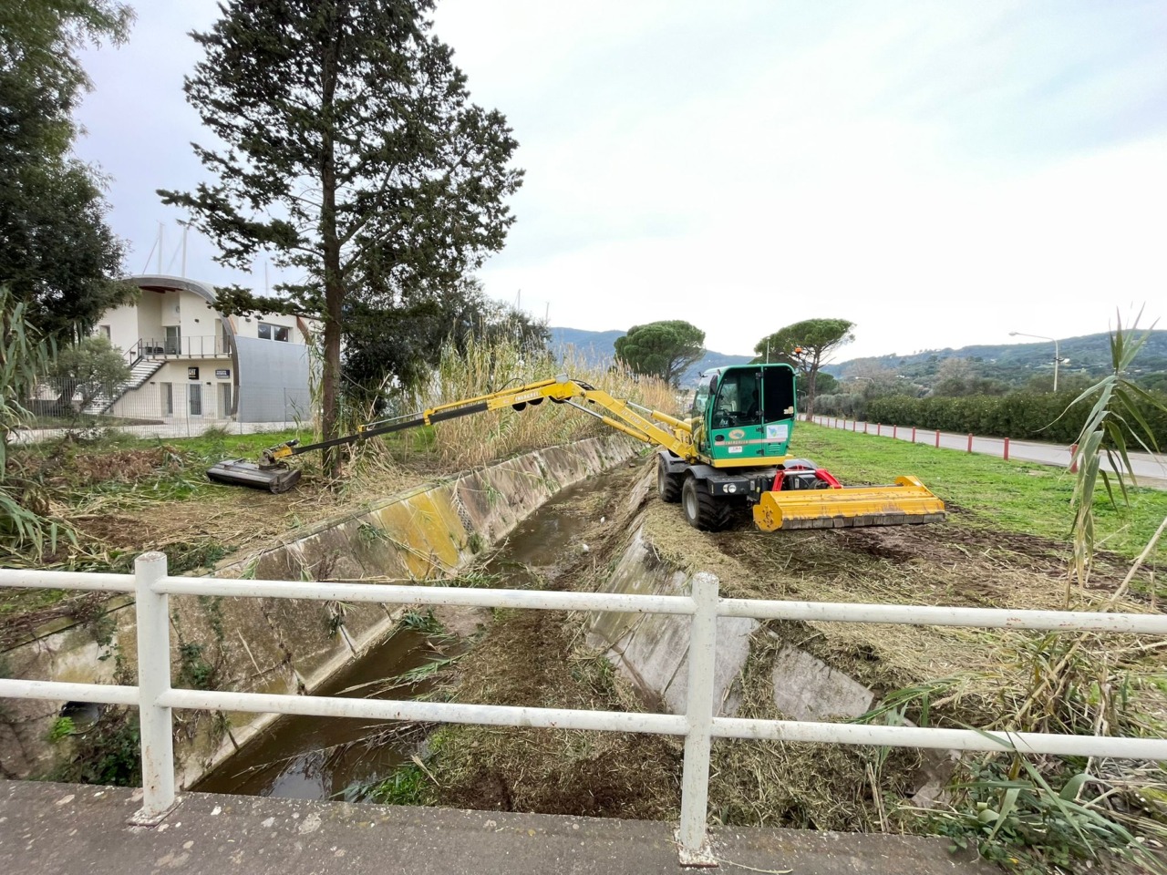Consorzio di Bonifica 6 Toscana Sud interviene sul fosso Bocca d’Oro a Monte Argentario