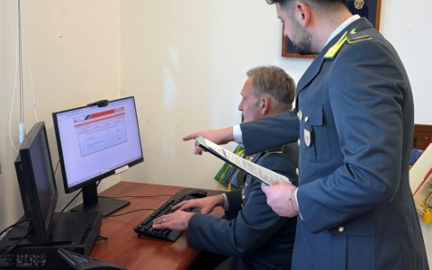 Contabilita’ parallela, ristoratore nei guai con la Finanza