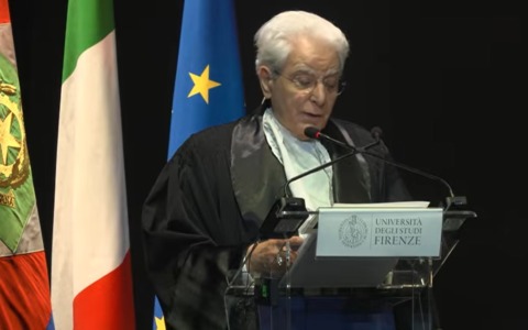 Mattarella a Firenze: laurea honoris causa e omaggio alla Resistenza
