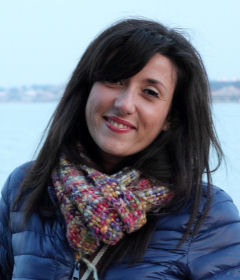 Scarti del legno trasformati in energia: all’Università di Pisa nascono le nuove micro-batterie ultrarapide e sostenibili