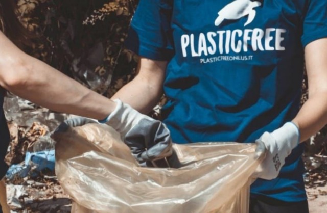 Sofidel e Plastic Free uniscono le forze per la pulizia di Porcari