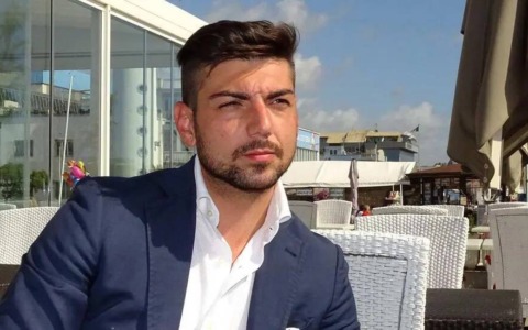 Posti di blocco segnalati in chat, bufera sull’assessore Salemi