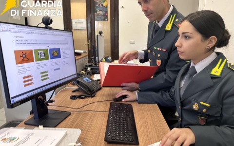 Corsi di formazione mai svolti, indagate due società