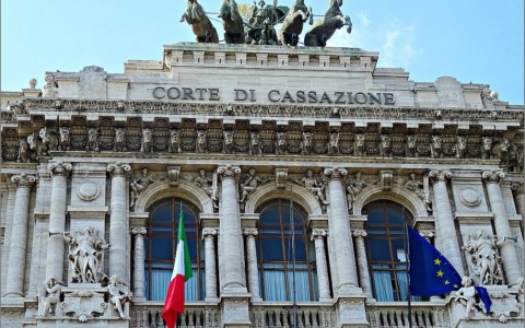 Amianto, la Cassazione riconosce Claudio Apicella vittima del dovere