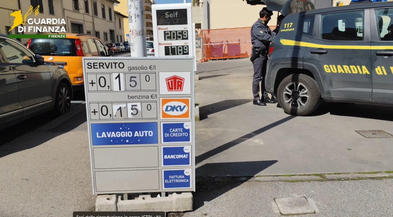 Caro-carburante, intensificati i controlli della Guardia di Finanza