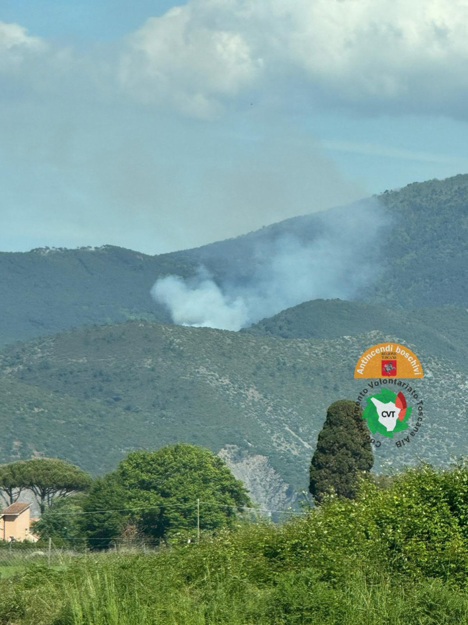 Incendio boschivo alle pendici del Monte Faeta