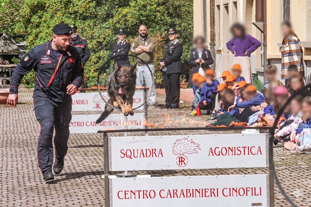 Legalità e sicurezza, studenti in visita alla Compagnia dei carabinieri di Pontassieve