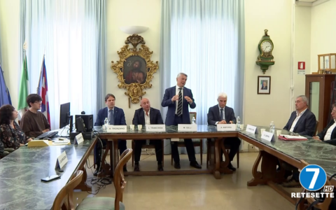 Un robot per i farmaci oncologici per terapie più sicure e precise