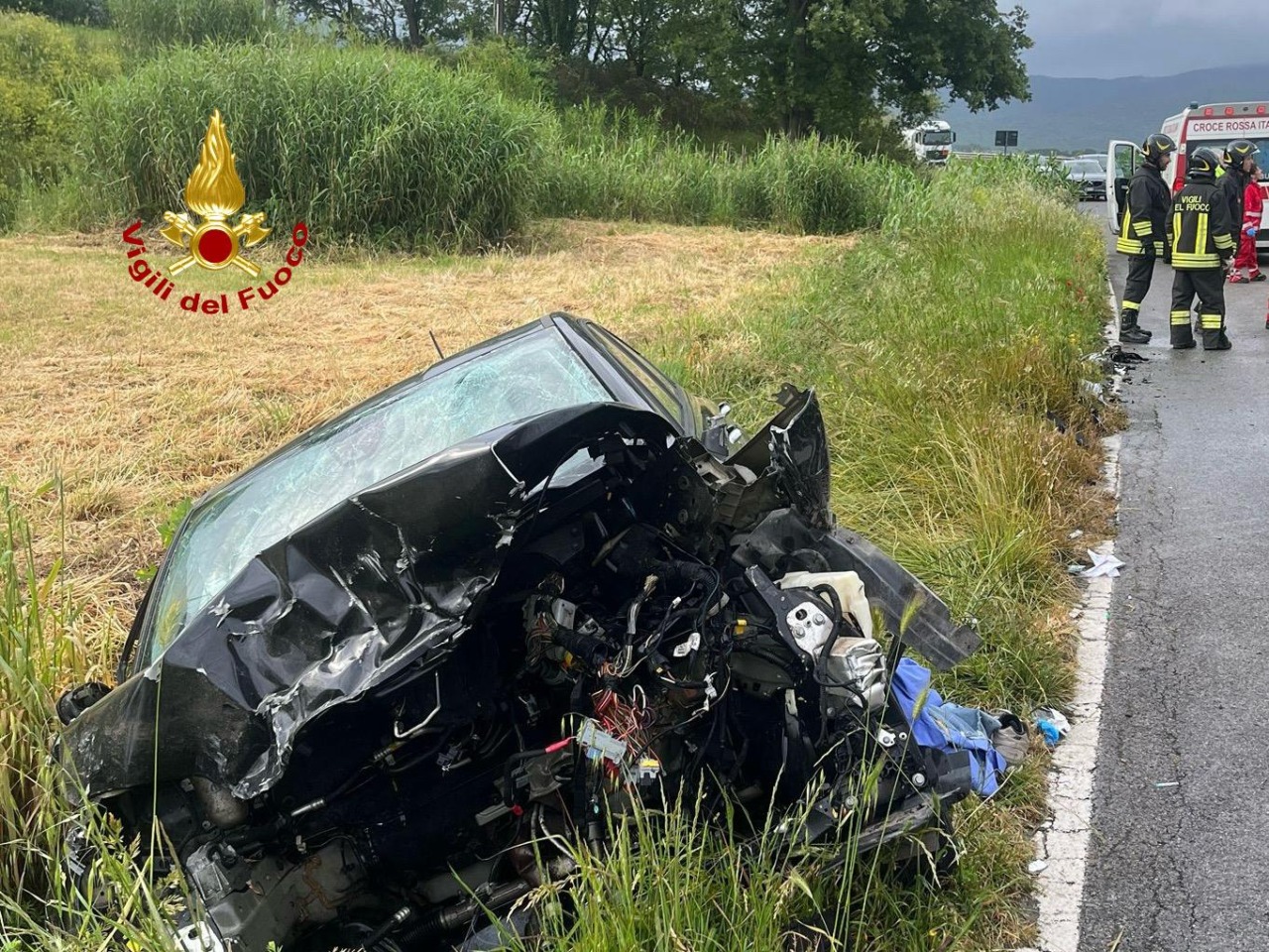 Incidente tra tre auto, muore 56enne