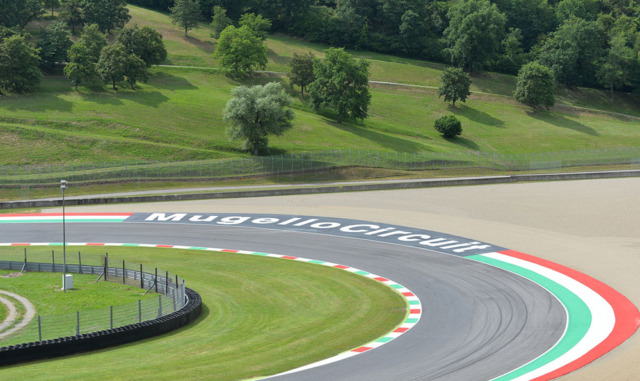 Mugello, grave incidente in moto lungo viabilità interna all’autodromo: ferito 68enne