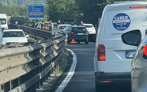 Nuovo incidente in Fi Pi Li, traffico bloccato