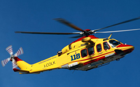 Fucecchio, si schianta contro un’auto: grave un motociclista