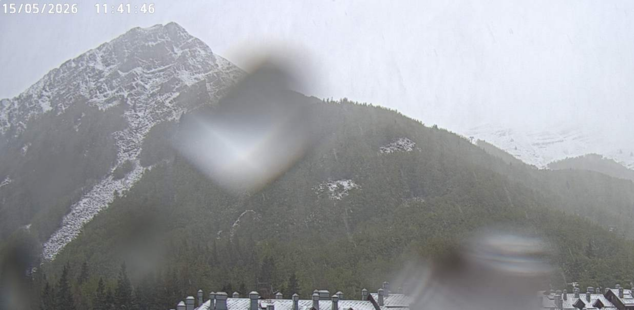 Neve primaverile in alta quota, il Maggio pazzo della Toscana