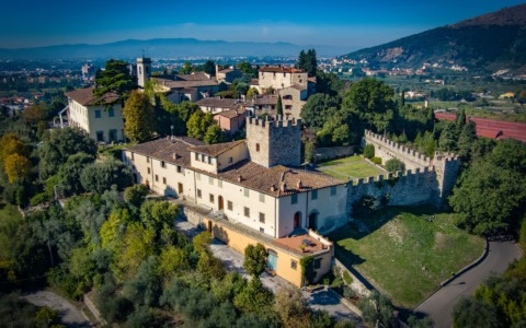 Una parte del Castello di Calenzano affidato alla gestione privata