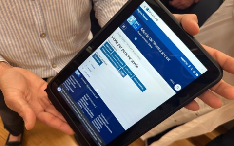 Tablet per le persone sorde e con ipoacusia