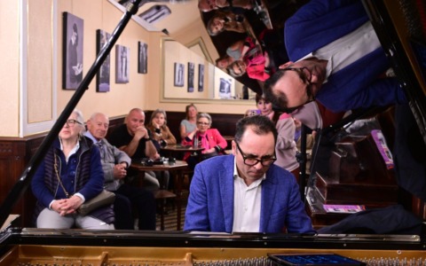 La riapertura dell’antico caffé di Puccini è un successo