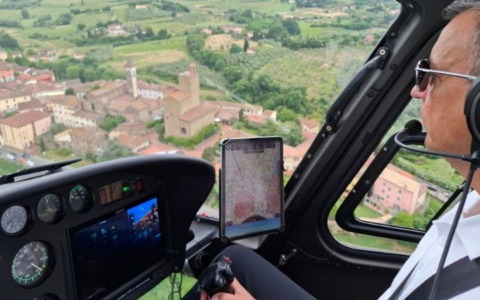 Festa del volo, Vinci diventa un aerodromo: esposizioni di aeromodelli e voli panoramici in elicottero