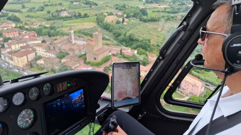 Festa del volo, Vinci diventa un aerodromo: esposizioni di aeromodelli e voli panoramici in elicottero