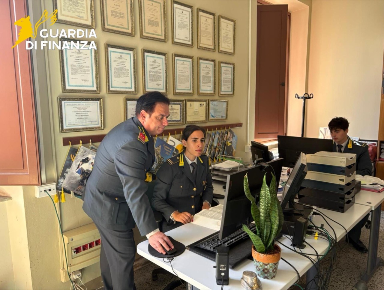 Guai con il erario, sequestrati terreni di pregio in Versilia