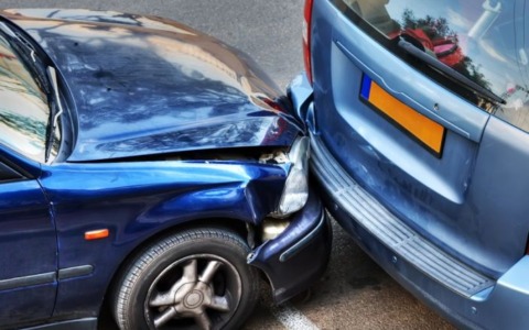 Falsi incidenti stradali: rinviate a giudizio 22 persone