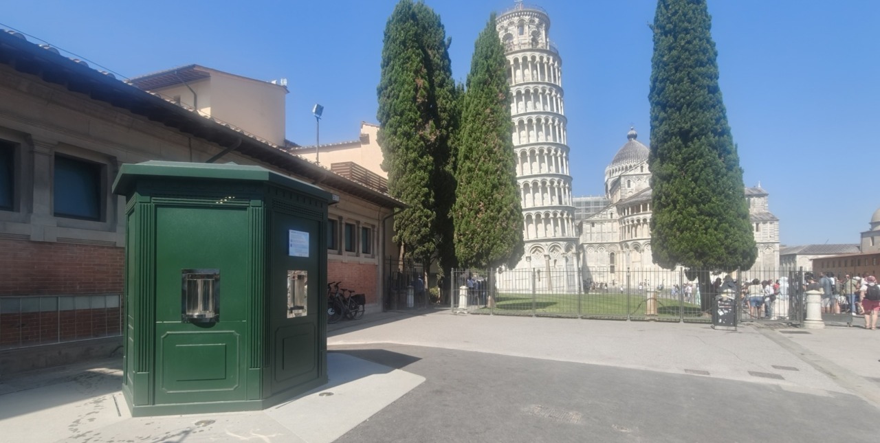 Due fontanelli d’acqua a pochi passi dalla Torre Pendente