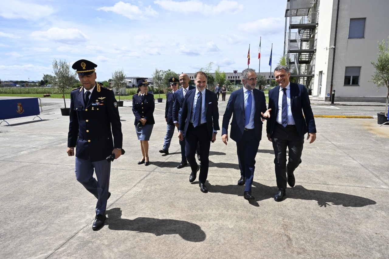 Reparto volo della Polizia, festeggiato il quarantesimo anniversario