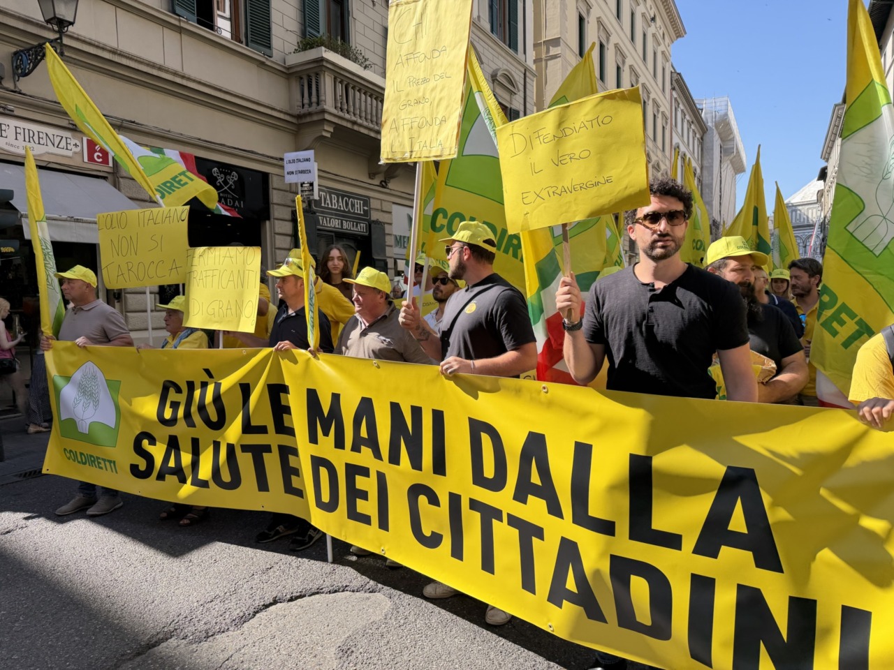 Il blitz di Coldiretti: “Fermate i trafficanti di grano”