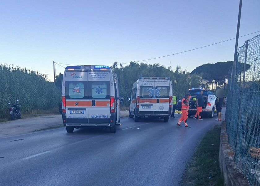 Frontale auto scooter, muoiono due ragazzi
