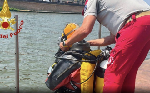 Pisa, recuperato il corpo senza vita di un ragazzo
