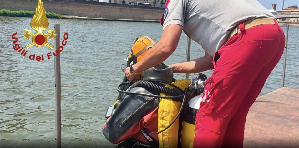 Pisa, recuperato il corpo senza vita di un ragazzo