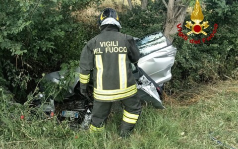 Tragedia sulla strada della Trappola, morto un 34enne, ferita una bimba di 6 anni