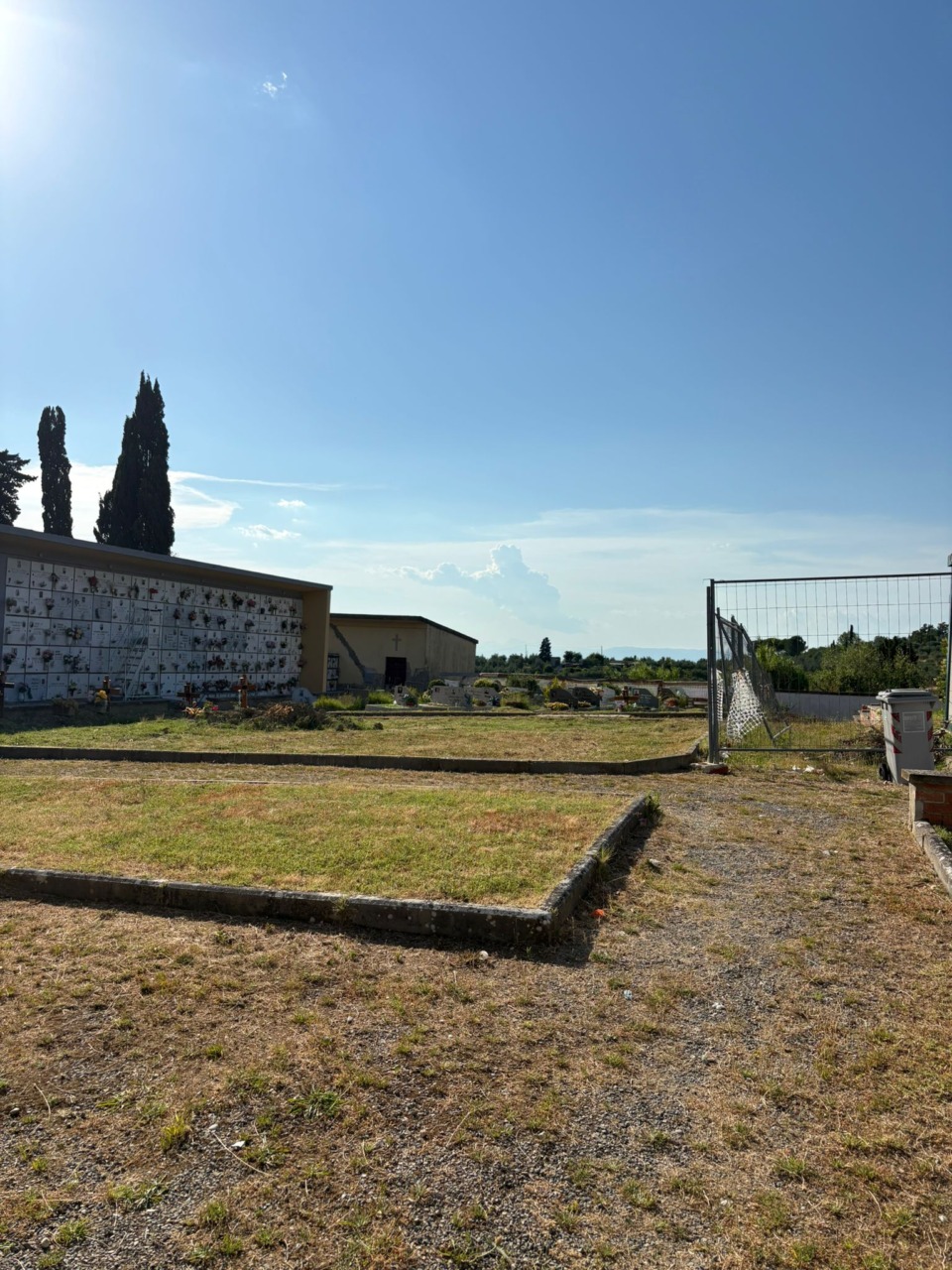 Lavori in corso al cimitero di Fontanella
