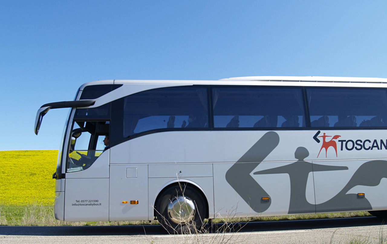 Da Arezzo verso il mare della Romagna in bus
