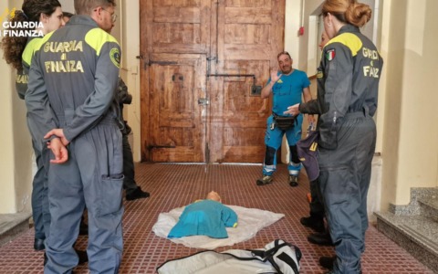 Guardia di Finanza a scuola di primo soccorso