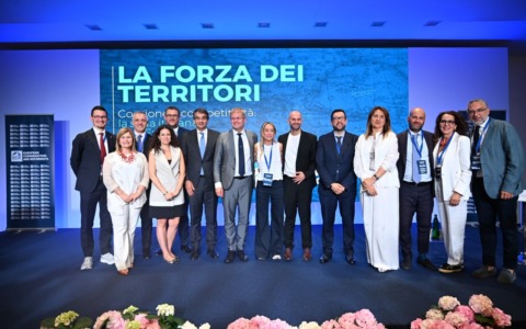 Torselli (FDI-ERC): “in Toscana 40 aree senza connettività, è dovere dell’Europa superare l’enorme gap con le aree urbanizzate”