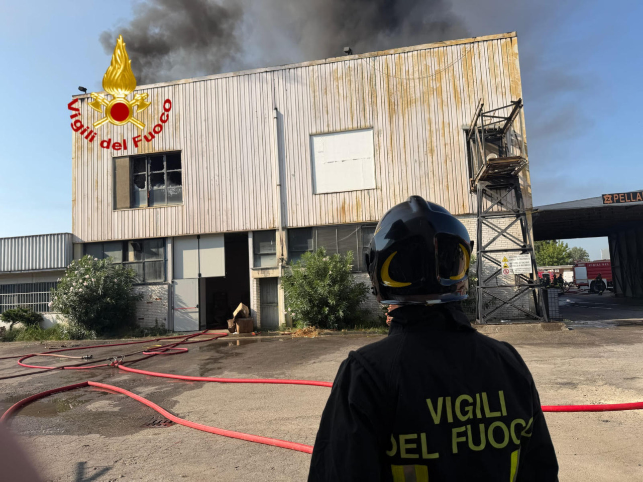 Incendio all’Osmannoro, non esclusa la pista dolosa