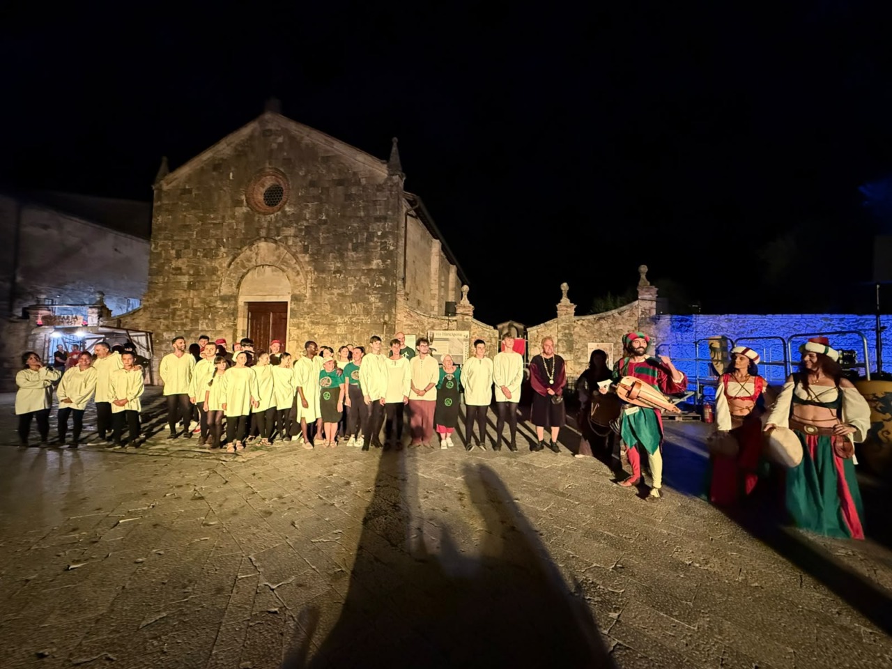 Monteriggioni: il Banchetto Medievale inaugura la XXXIII edizione tra successi e grandi ospiti