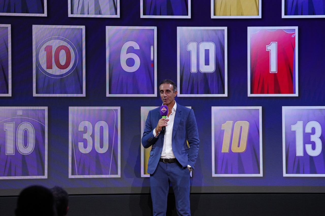 Fiorentina, via alle celebrazioni per il centenario con il primo annullo dello speciale francobollo