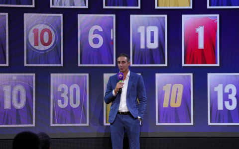 Fiorentina, via alle celebrazioni per il centenario con il primo annullo dello speciale francobollo
