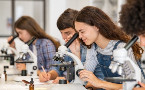 Pistoia, nuovi spazi, laboratori e percorsi didattici in molte scuole della provincia