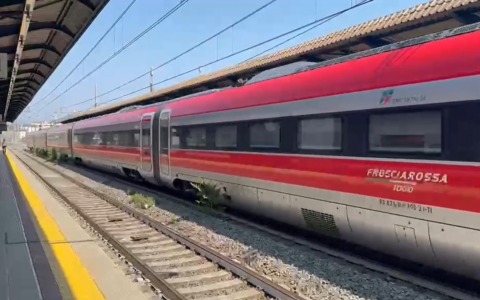 Lavori al cavalcaferrovia, riaperto il traffico ferroviario