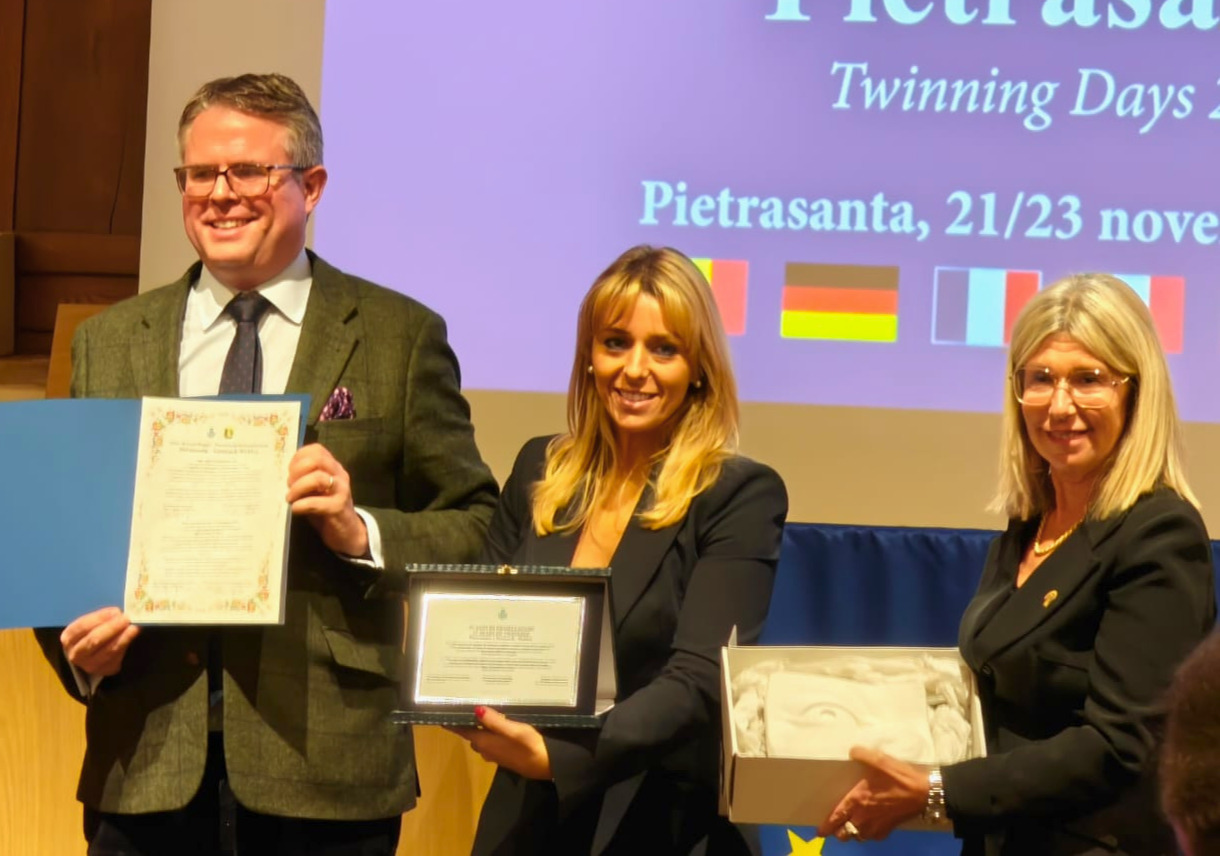 Pietrasanta (Lucca), unione con Grenzach Wilhen nel segno dei giovani