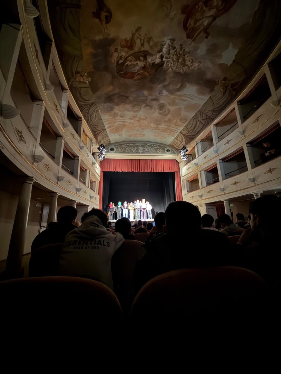 Affidamento per i due teatri comunali alla Itrepido servizi