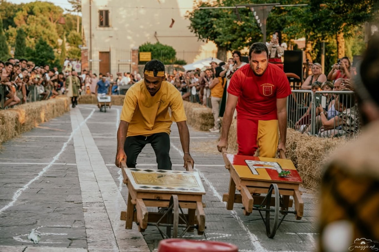 Palio di San Cassiano, torna la corsa della ranocchia