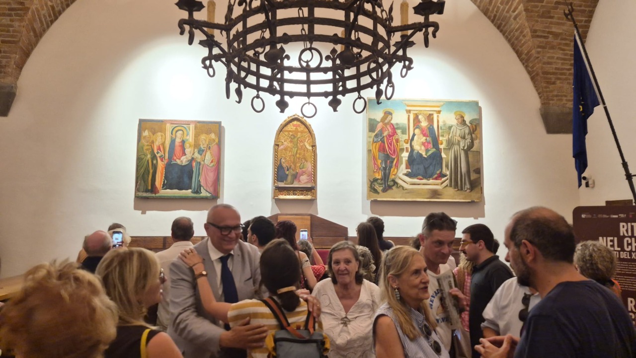 Tre grandi quadri ritornano a casa, nel Chianti